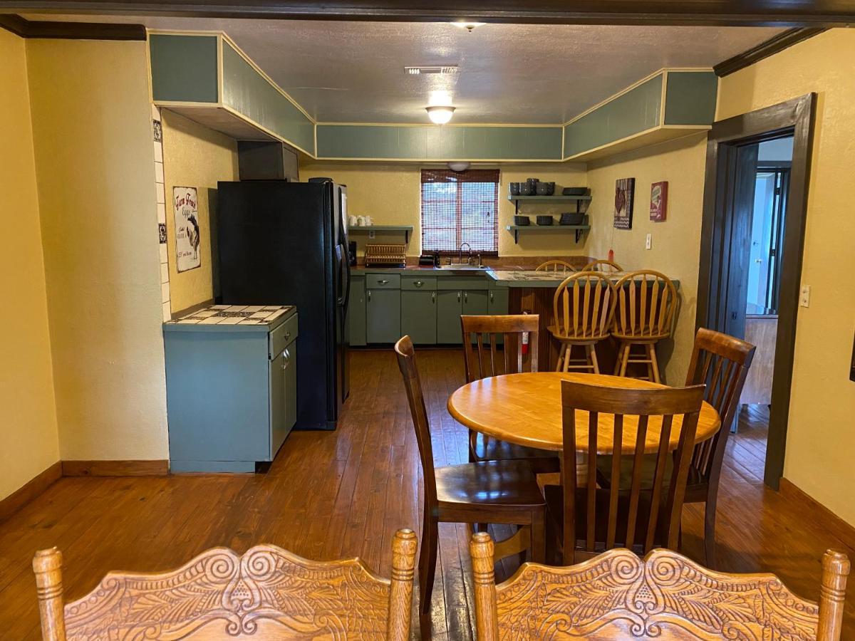 The Springs Retreat 4*